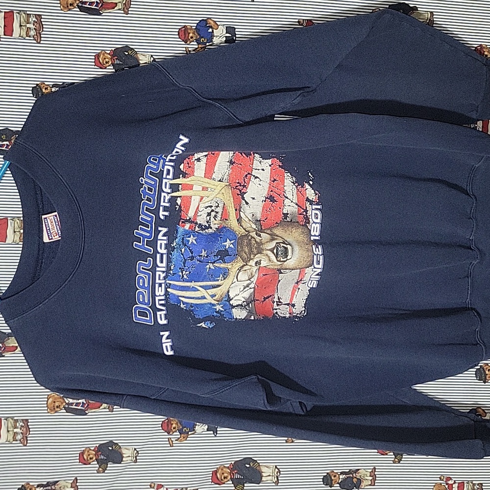Vintage Deer Hunting An American Tradtion Since 1801 Flag Navy Sweatshirt